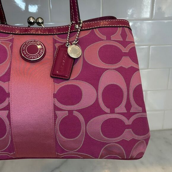 Coach Bag Purse Handbag Signature Stripe Kiss Lock Carryall Satchel Tote Bag - Picture 3 of 16